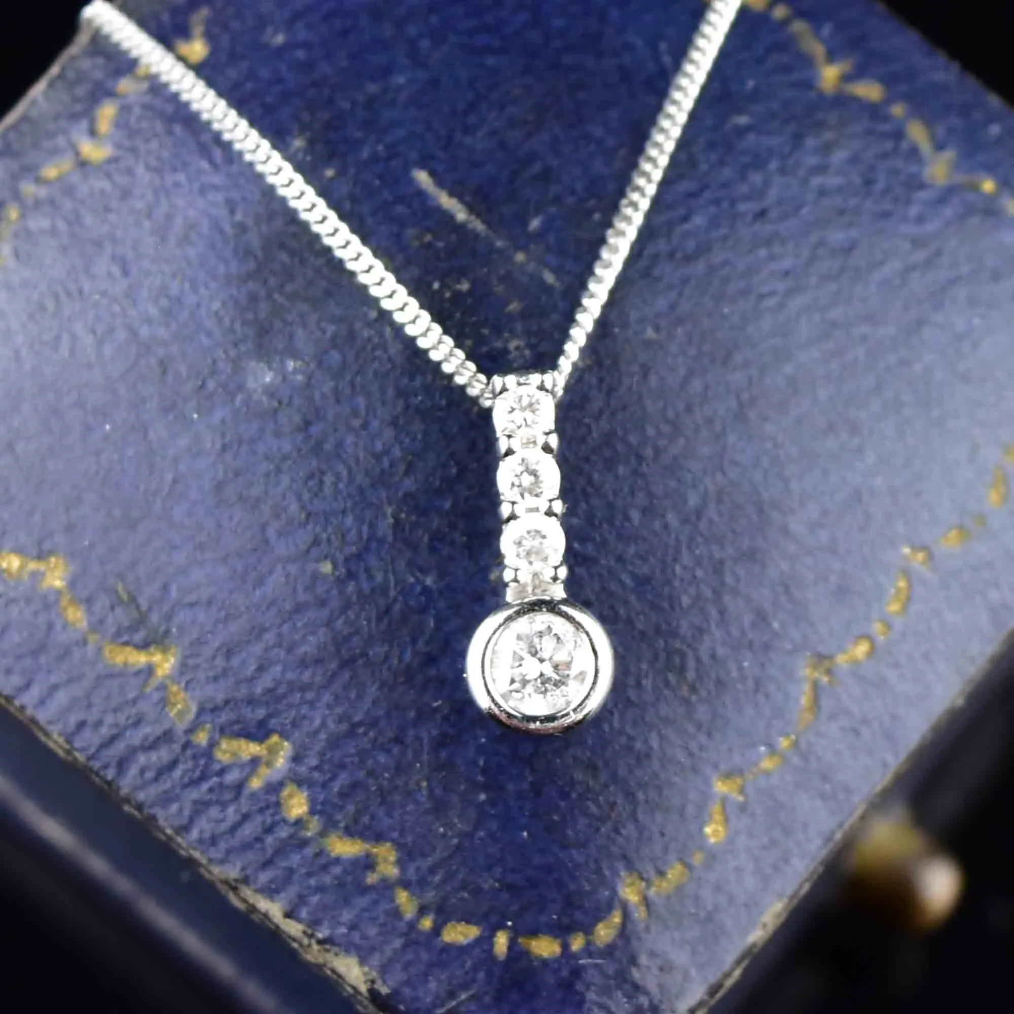 14K White Gold Diamond Ever Us Pendant Necklace