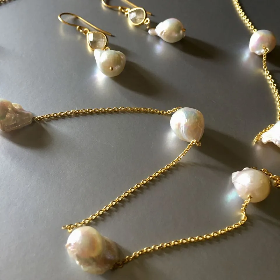 Ella Pearl Necklace