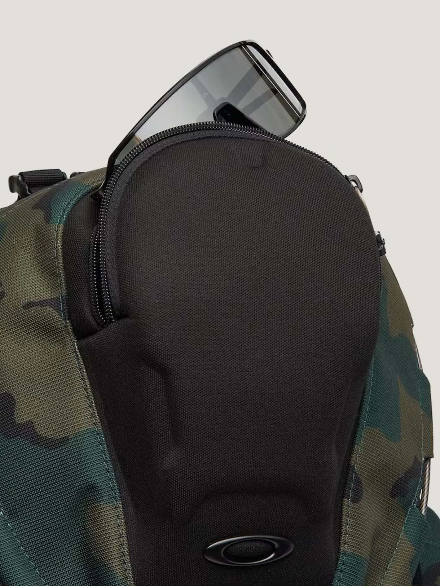 MOCHILA OAKLEY  KITCHEN SINK