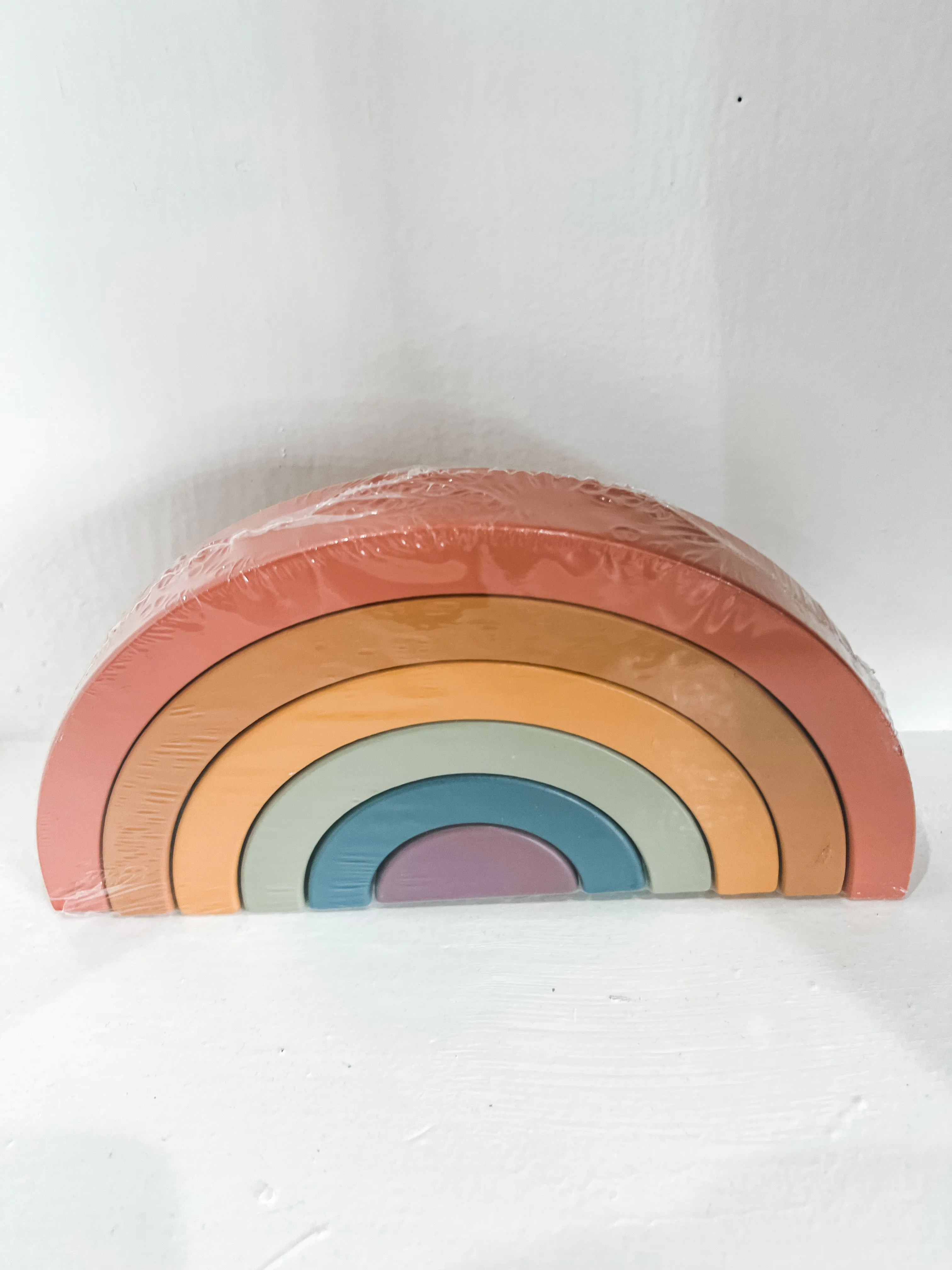 Nesting Rainbow Puzzle