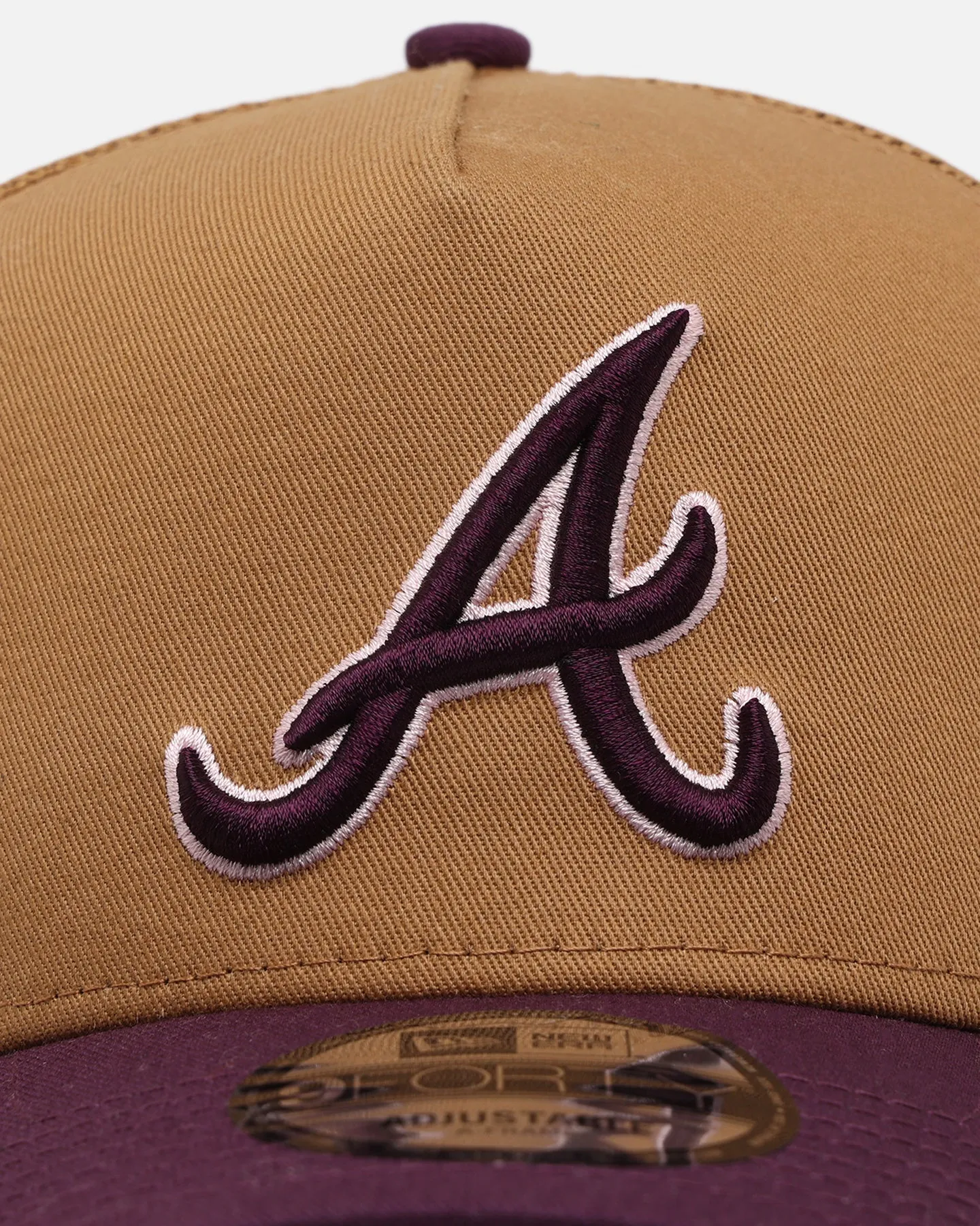 New Era Atlanta Braves 'Rustic Rose' 9FORTY A-Frame Trucker Snapback Wheat