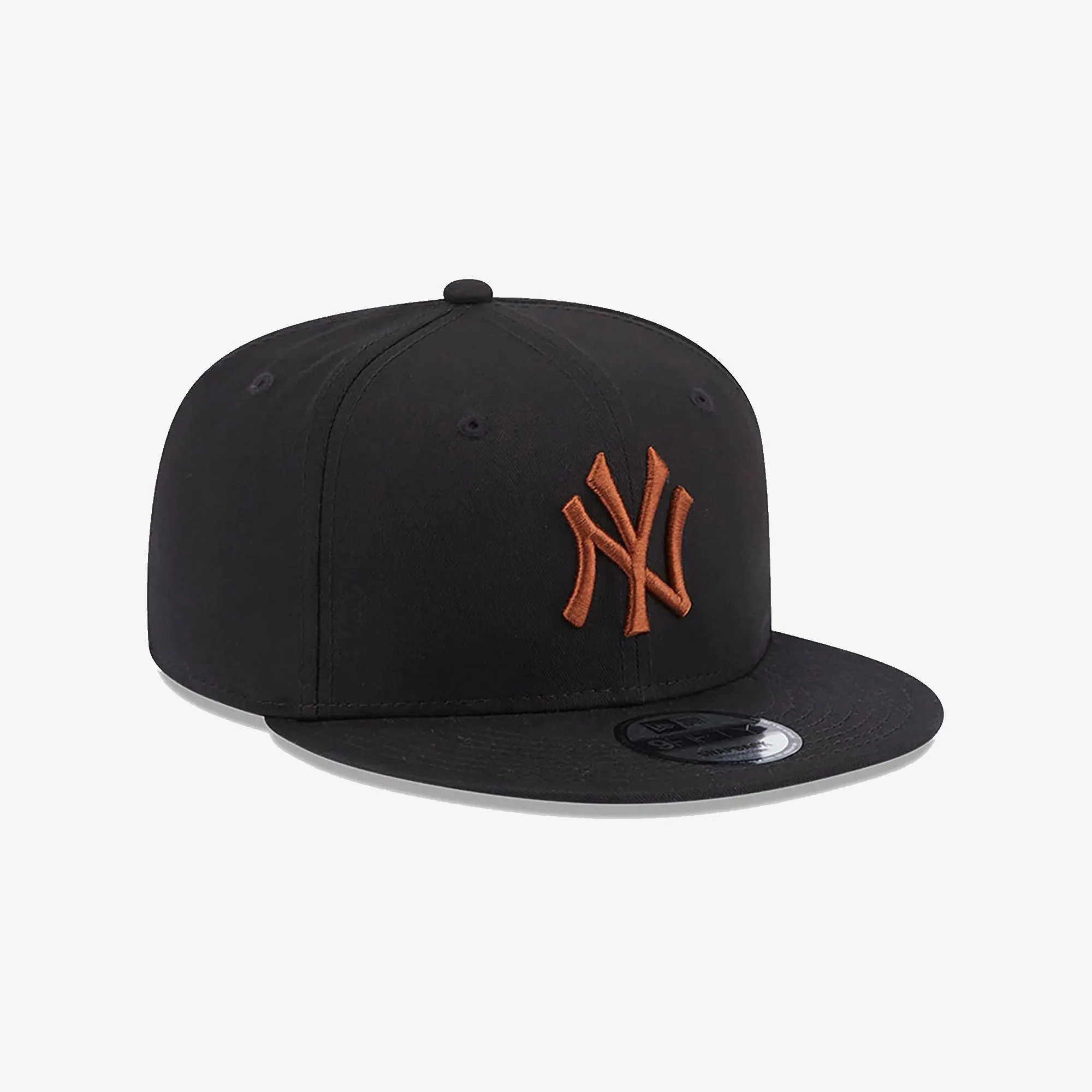 NEW YORK YANKEES LEAGUE ESSENTIAL BLACK 9FIFTY SNAPBACK CAP 'BLACK'