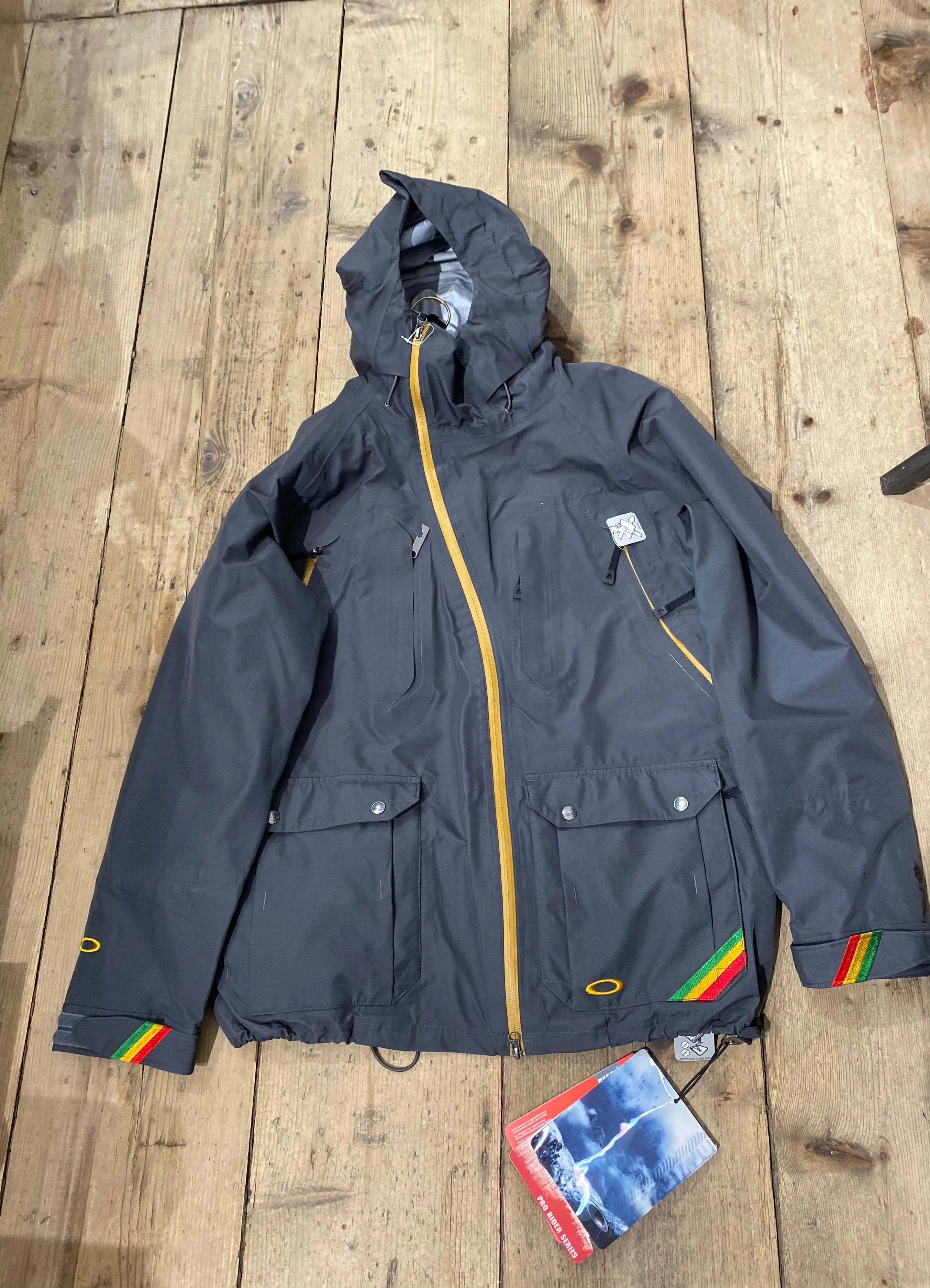 Oakley Alps Jacket Pro Rider Series