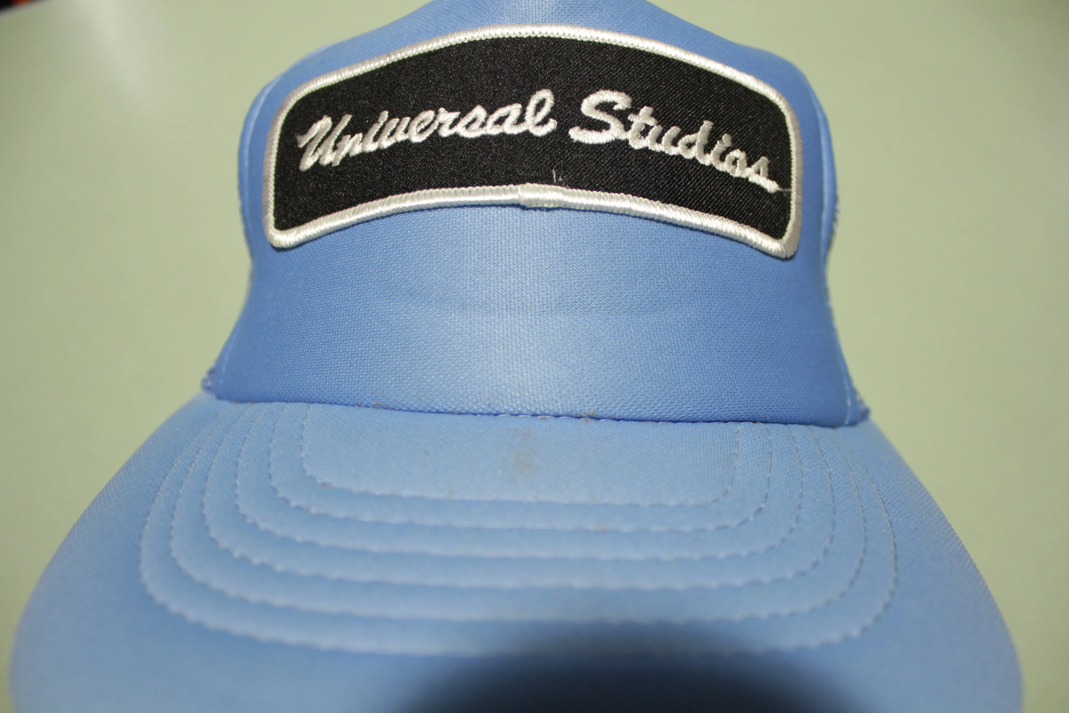 Universal Studios Patch Deadstock Vintage 80's Adjustable Back Snapback Trucker Hat