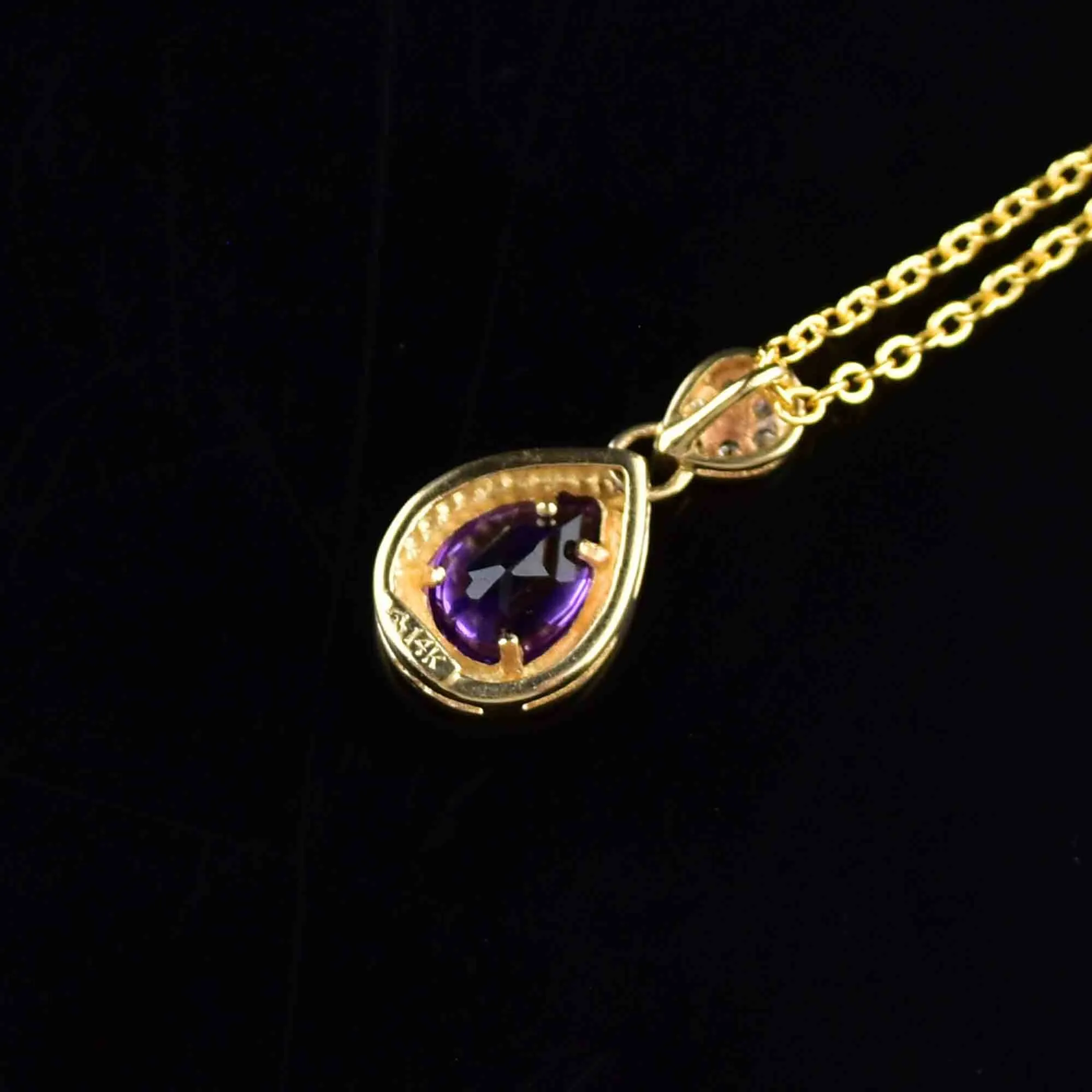 Vintage 14K Gold Diamond Amethyst Pendant Necklace